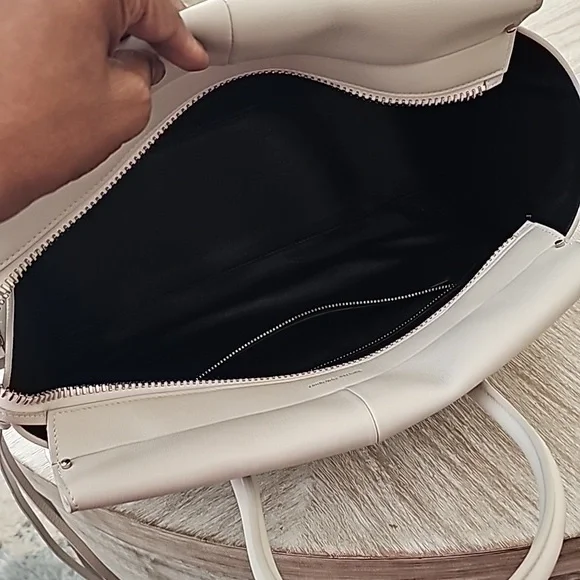 VBH all Leather Satchel Bag - Picture 7 of 10